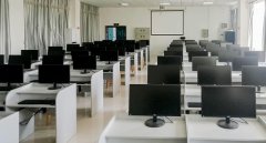 武汉市卫生学校实训场地